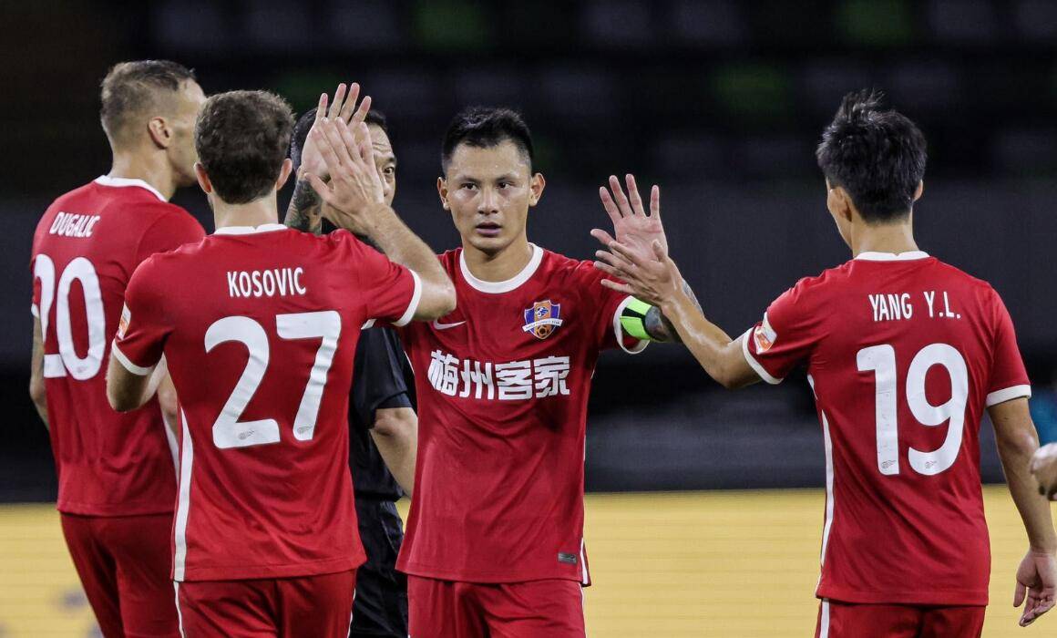 开云APP下载-关于集结日德甲焦点战，武汉三镇防线松动，信心回归，数据趋势出现新变化的信息